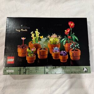 LEGO Icons Botanical Collection Tiny Plants Building Set - NWT!